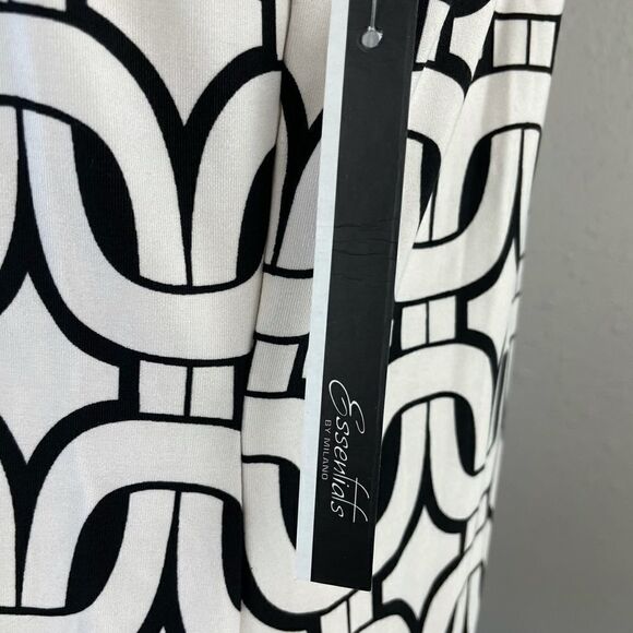 NWT Essentials by Milano Sleeveless Blouse Top - Picture 6 of 10